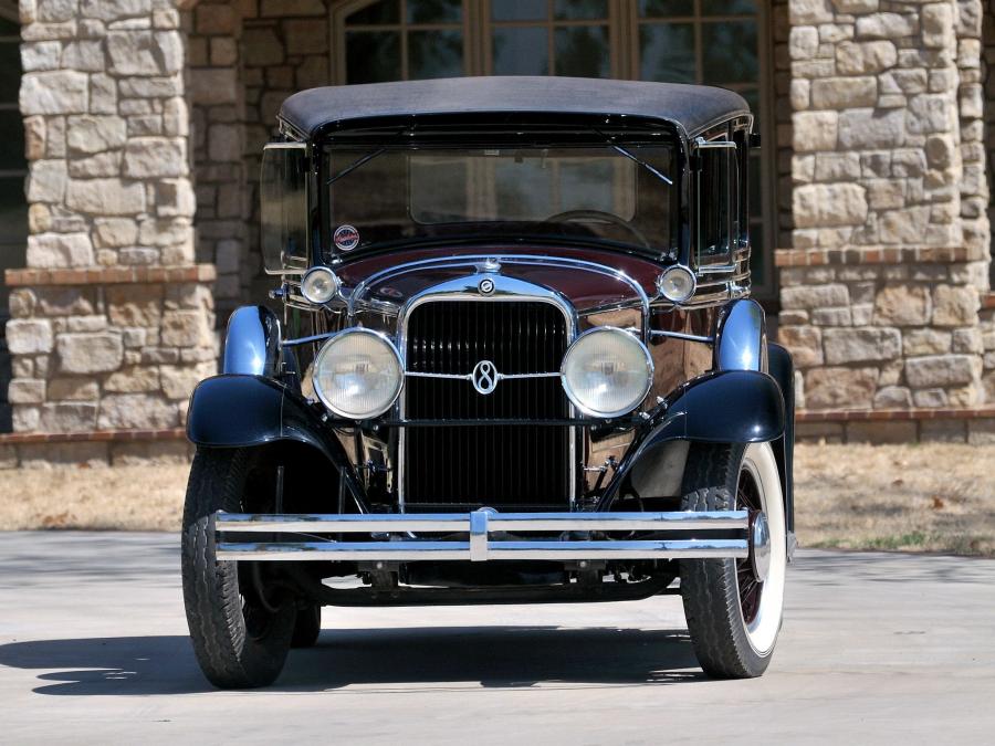  Studebaker Commander Sedan 1930 года  (фото 2 из 7)
